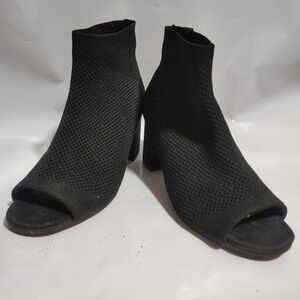 Elegant Mesh Stretch Black Ankle Boots